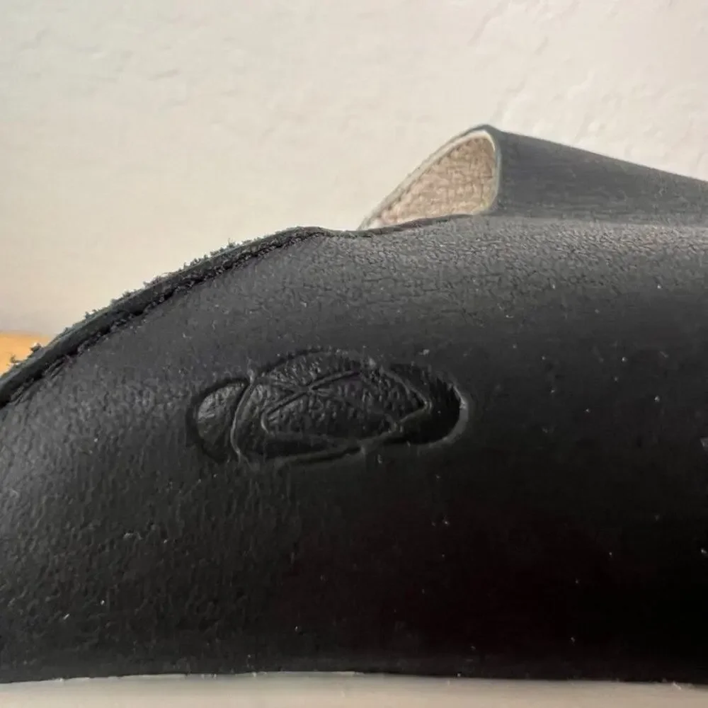 Cloud Footwear Sandal Womens EU 38 US 7.5 Black Leather Wedge Velvet